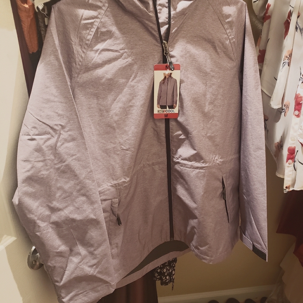 32 Degrees Women's Wind Breaker
